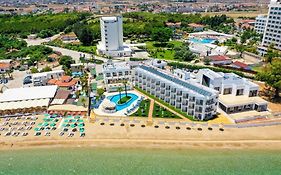Mimoza Beachfront Hotel & Restaurant