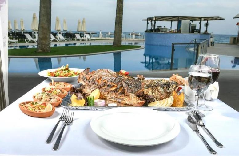 Mimoza Beachfront Hotel & Restaurant Gazimağusa Dış mekan fotoğraf