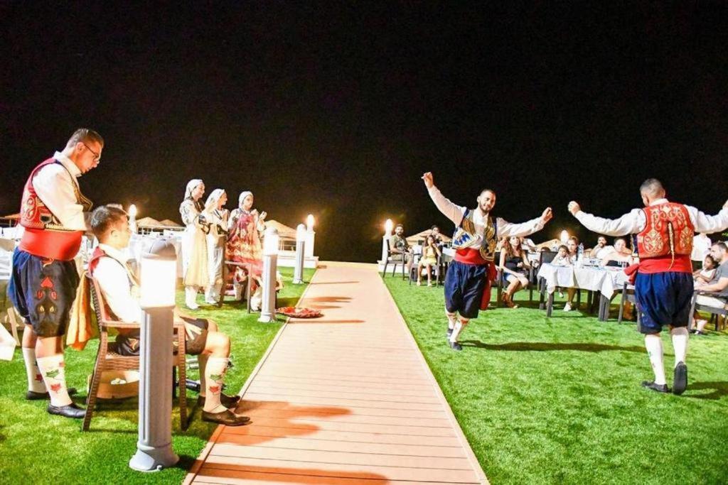 Mimoza Beachfront Hotel & Restaurant Gazimağusa Dış mekan fotoğraf