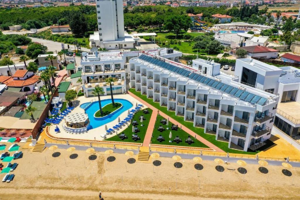 Mimoza Beachfront Hotel & Restaurant Gazimağusa Dış mekan fotoğraf