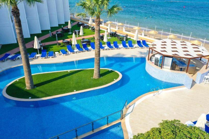 Mimoza Beachfront Hotel & Restaurant Gazimağusa Dış mekan fotoğraf