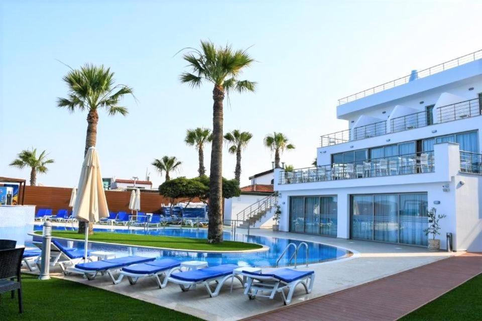 Mimoza Beachfront Hotel & Restaurant Gazimağusa Dış mekan fotoğraf
